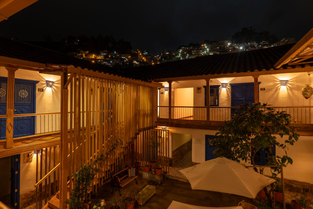 20 Rooms